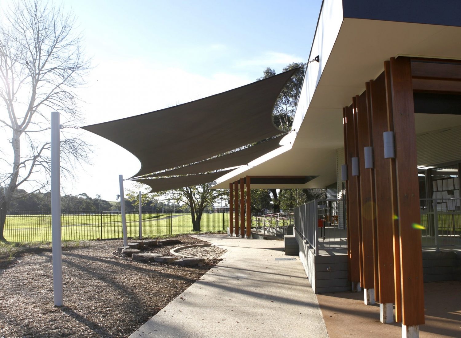 melbcon_-_chirnside_park_integrated_childrens_centre_(external_1)_1527834356