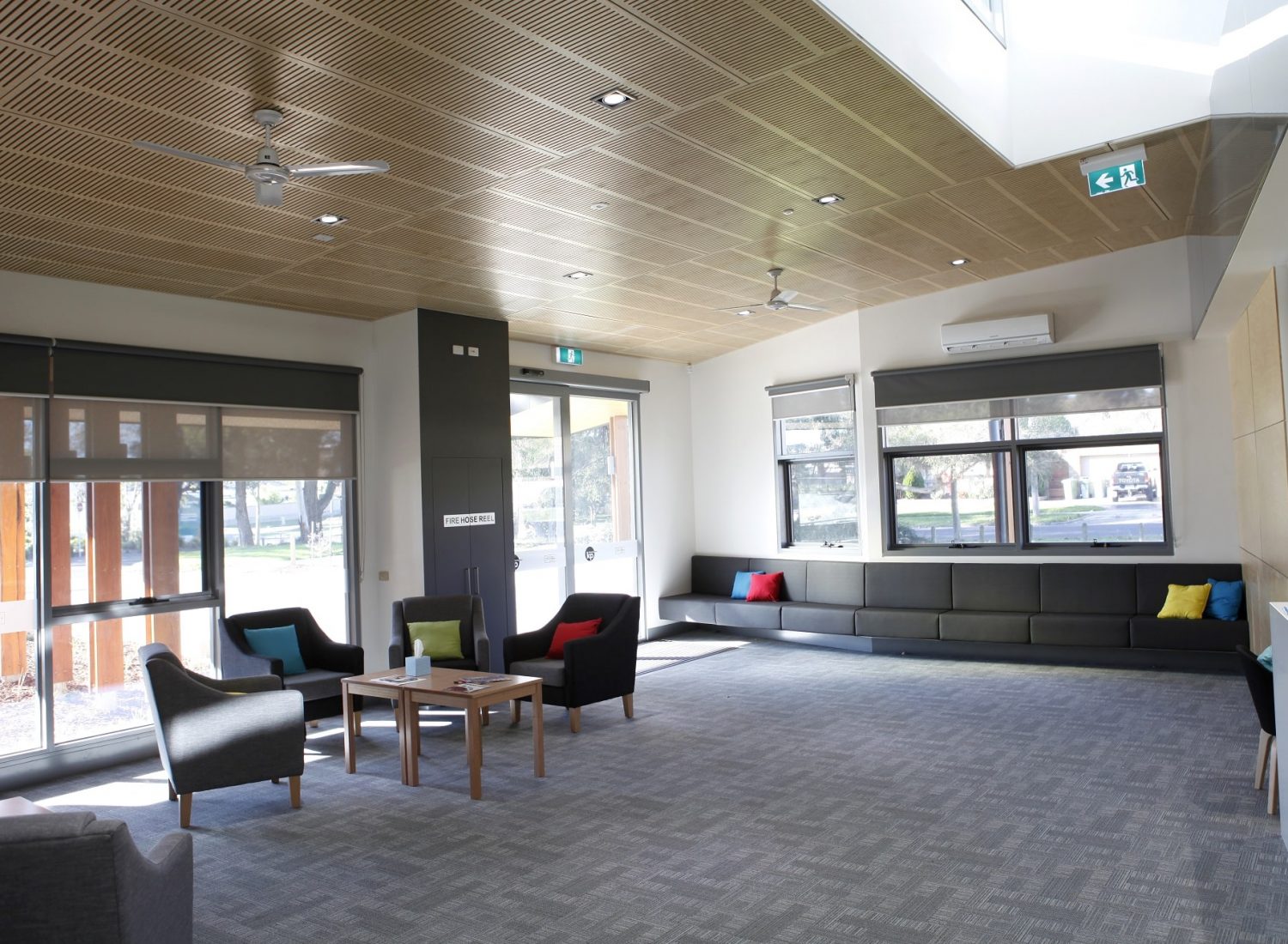 melbcon_-_chirnside_park_integrated_childrens_centre_(internal_2)_1527834376